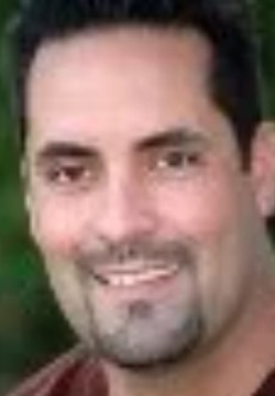 Джон Лусеро