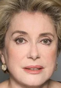 Катрин Денёв