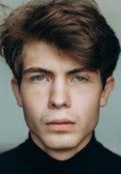 Артем Кондратьев