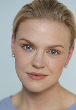 Анна Котова