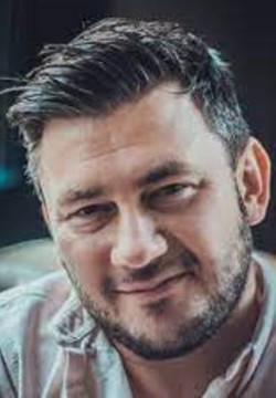 Дмитрий Глуховский