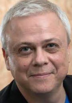 Георгий Николаев