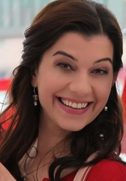 Филиз Ахмет