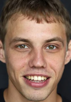 Антон Левин