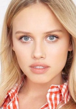 Грейси Дзинни