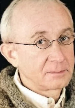 Александр Комиссаров