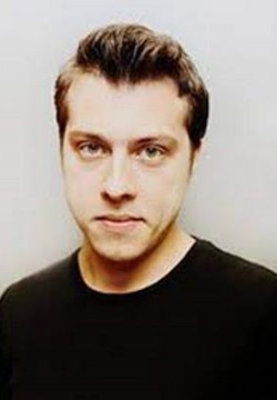 Айкут Акдере