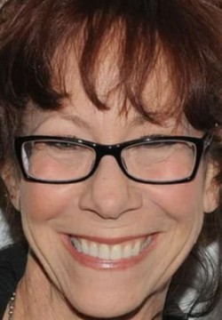 Минди Стерлинг