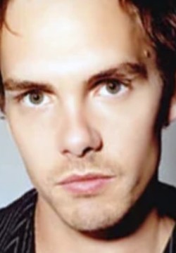 Мэттью Карри Холмс