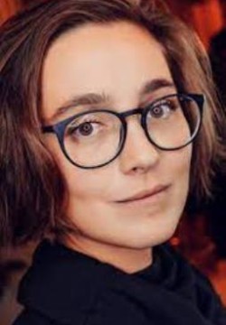 Александра Мошкова