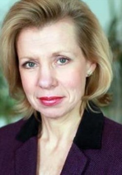 Аманда Холт