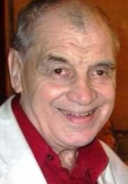 Анатолий Степанов