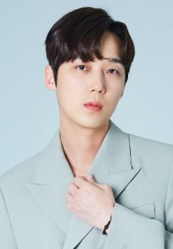 Юн Джон-хун