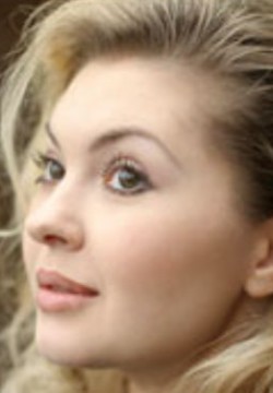 Марина Махова