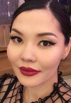 Мадина Акылбекова