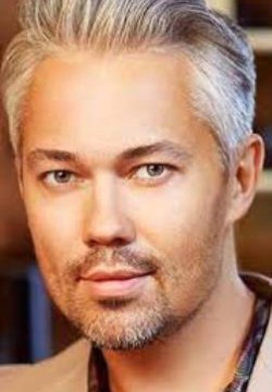 Александр Рогов