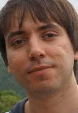 Александр Вялых