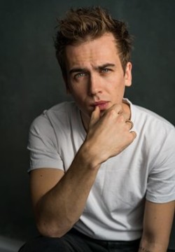 Джексон Бьюз