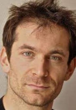 Арье Вортхальтер