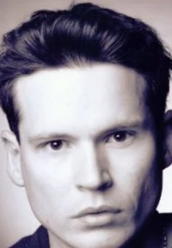 Аарон Дэвисон