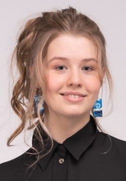 Анна Цветкова