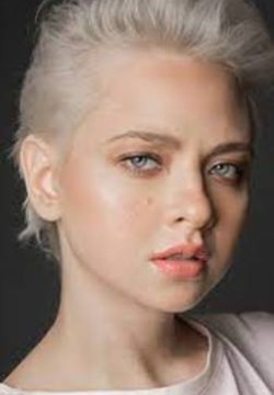 Надежда Иванова