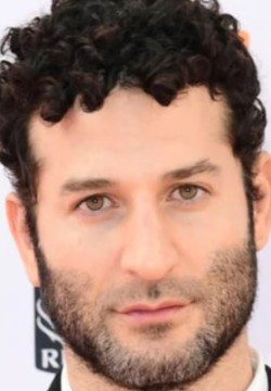 Крис Мукарбел