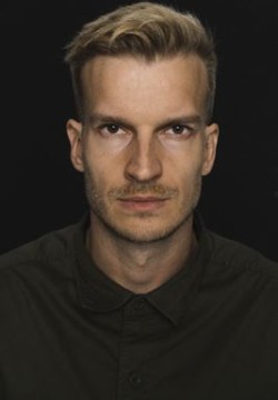 Денис Бондаренко