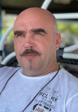 Константин Пахотин