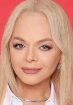 Лариса Долина