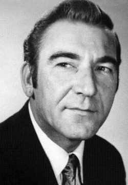 Владимир Удалов