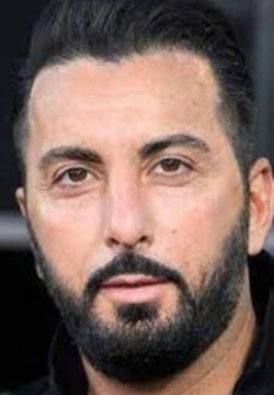 Дэнни А. Абекейзер