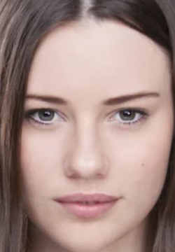 Лили Салливан