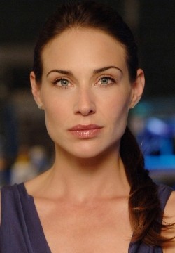 Клэр Форлани