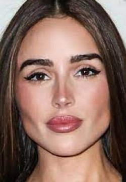 Оливия Калпо