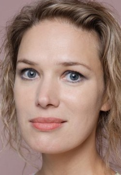 Анна Арланова