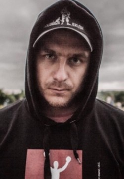 Динар Гарипов