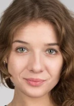 Александра Мельник