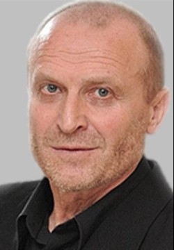 Александр Мезенцев