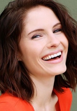 Оливия Грэйс Эпплгейт