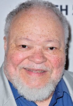 Стивен Хендерсон