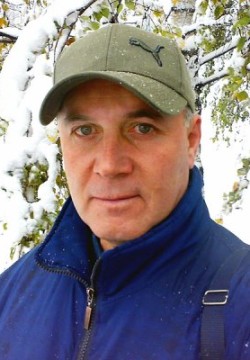 Анатолий Калашников