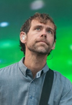 Аарон Десснер