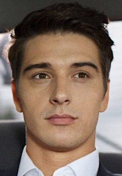 Станислав Ли