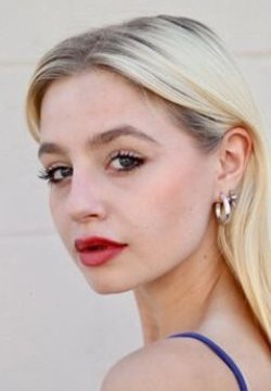 Флора Тиманн