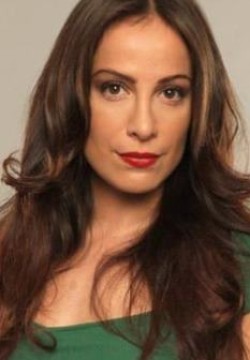 Фатма Топташ