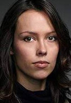 Анна Оккерт