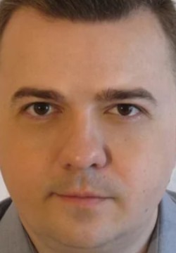 Роман Высоцкий