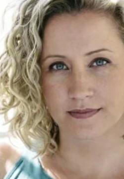 Сисси Джонс