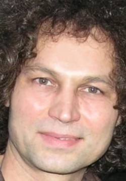 Руслан Муратов